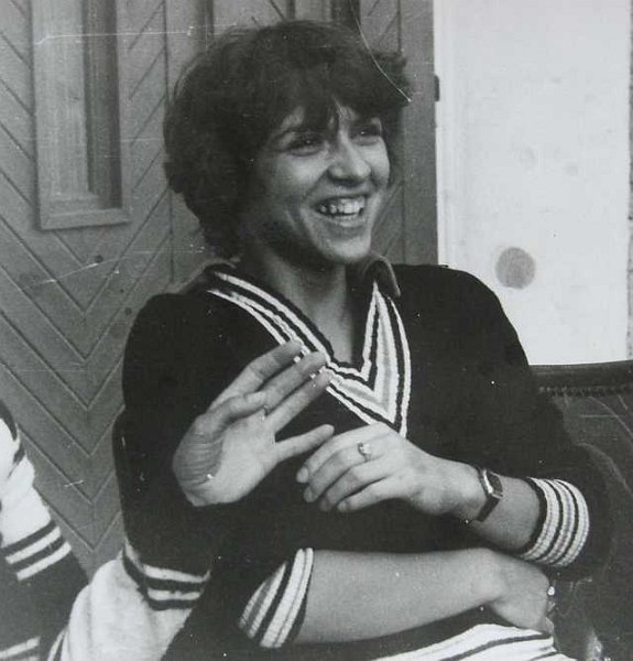 M. Mari.jpg
